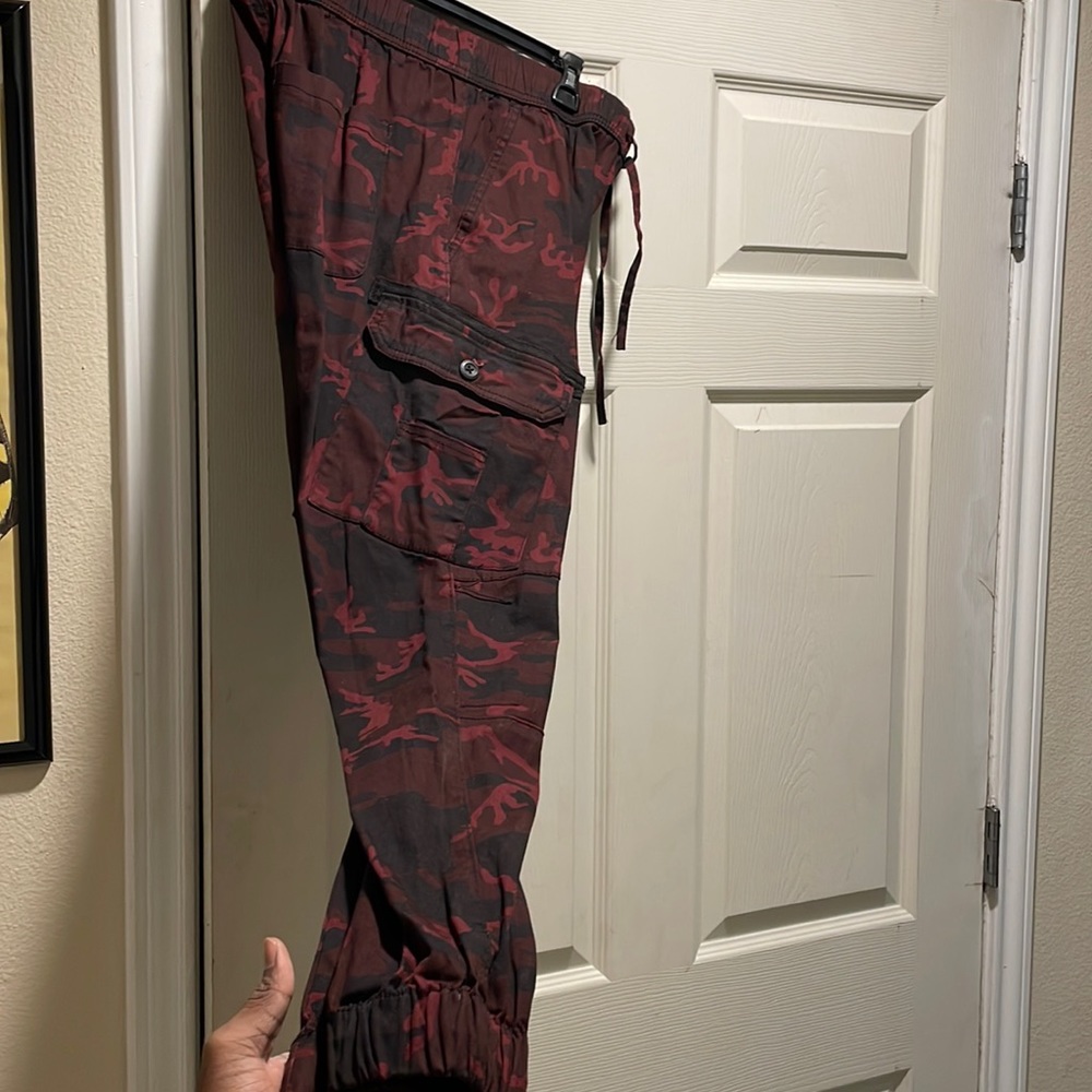 Ring Of Fire Joggers